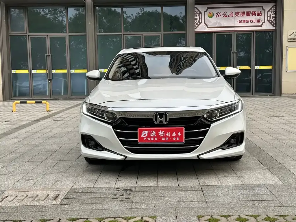 Honda Accord — фото 6
