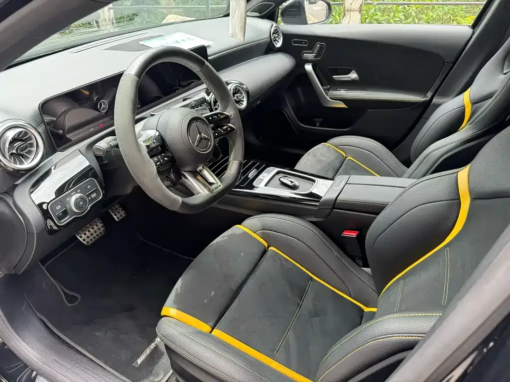 Mercedes-Benz A-Class AMG (Import) — фото 3
