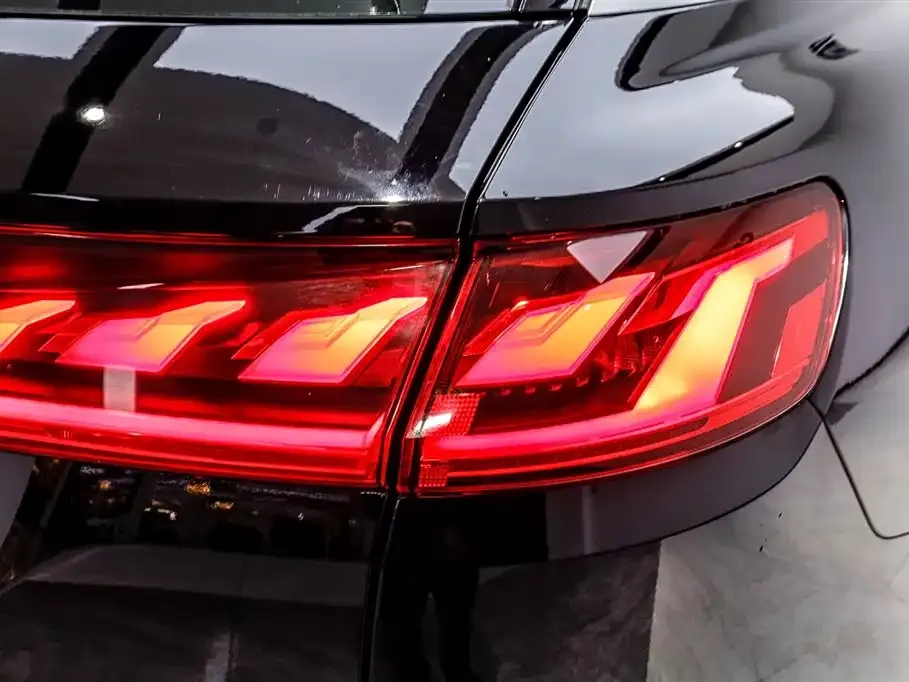 Audi Q6 2024 из CN, фото 3