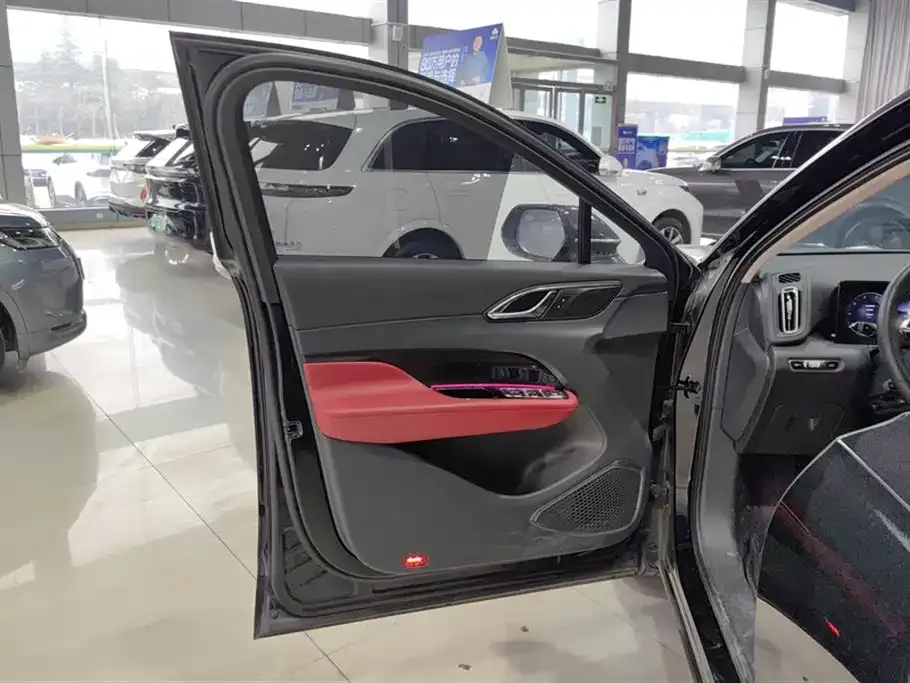 Hongqi HS3 2024 из CN, фото 6