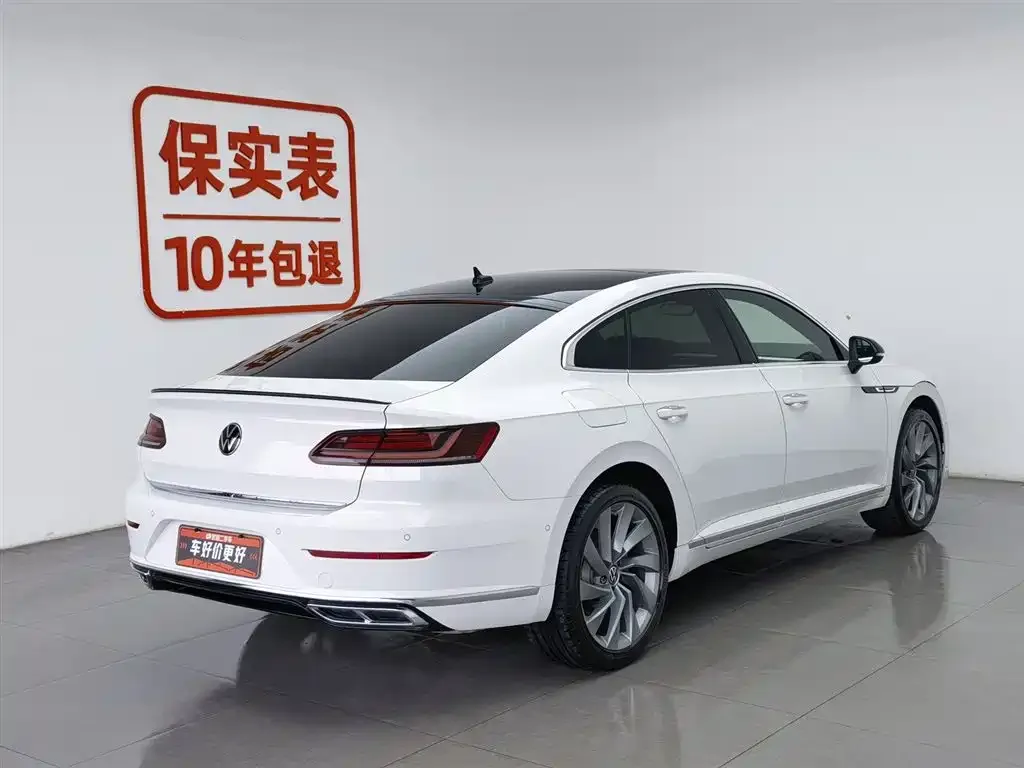 Volkswagen CC 2023 из CN, фото 10