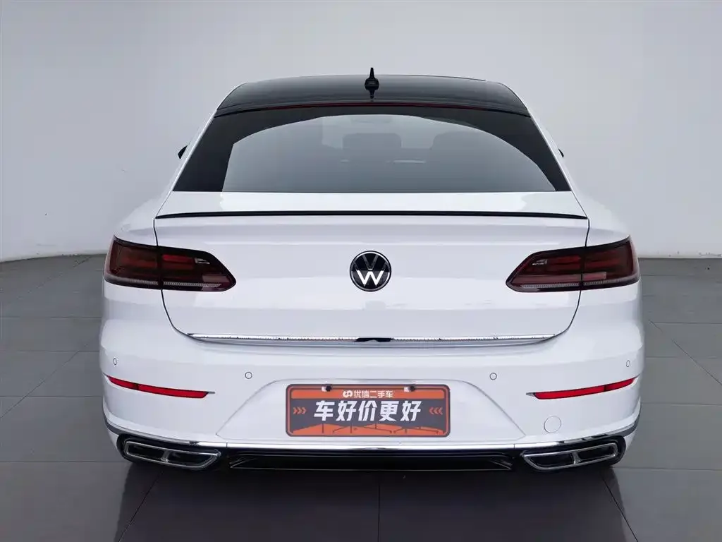 Volkswagen CC 2023 из CN, фото 2
