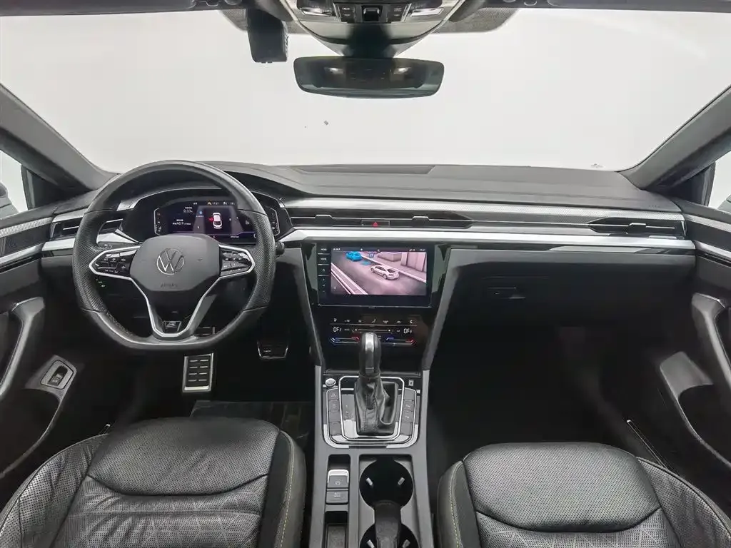 Volkswagen CC 2023 из CN, фото 7