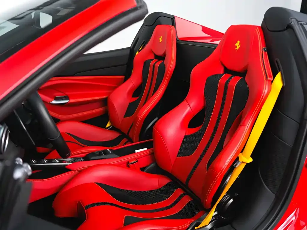 Ferrari F8 — фото 8