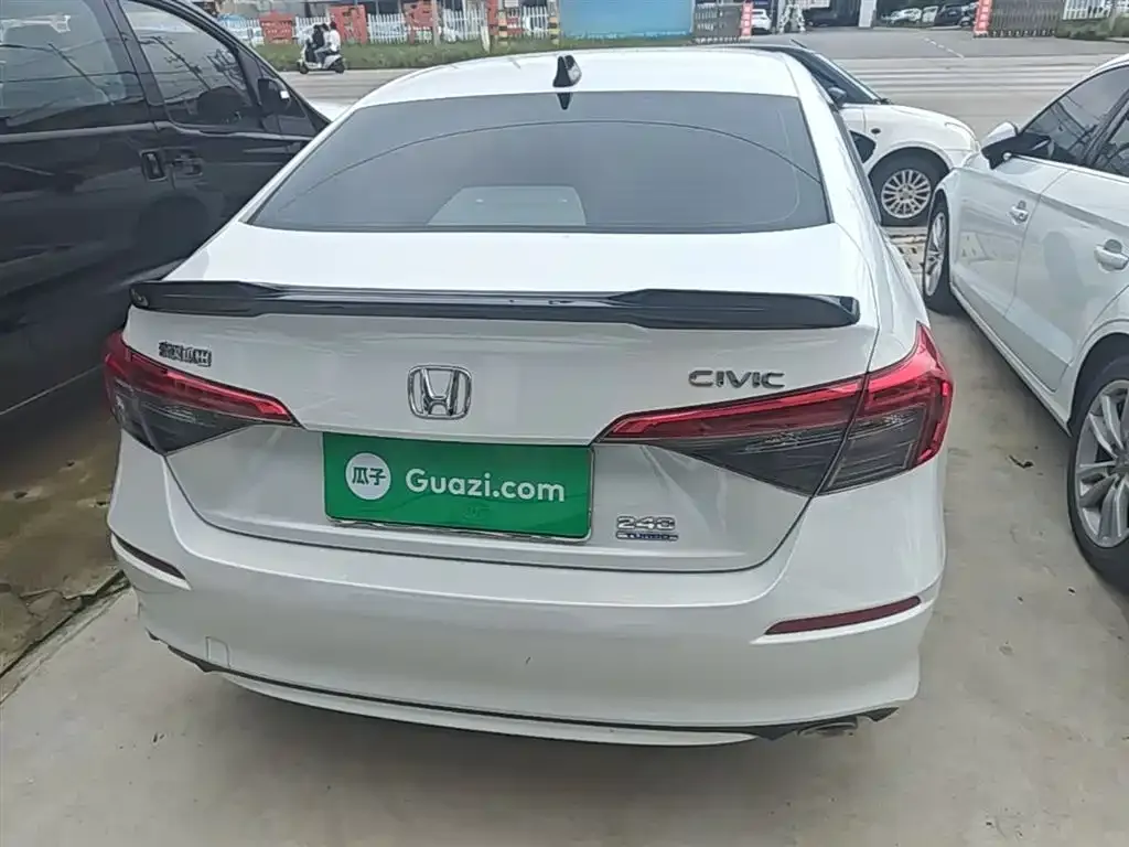 Honda Civic — фото 9