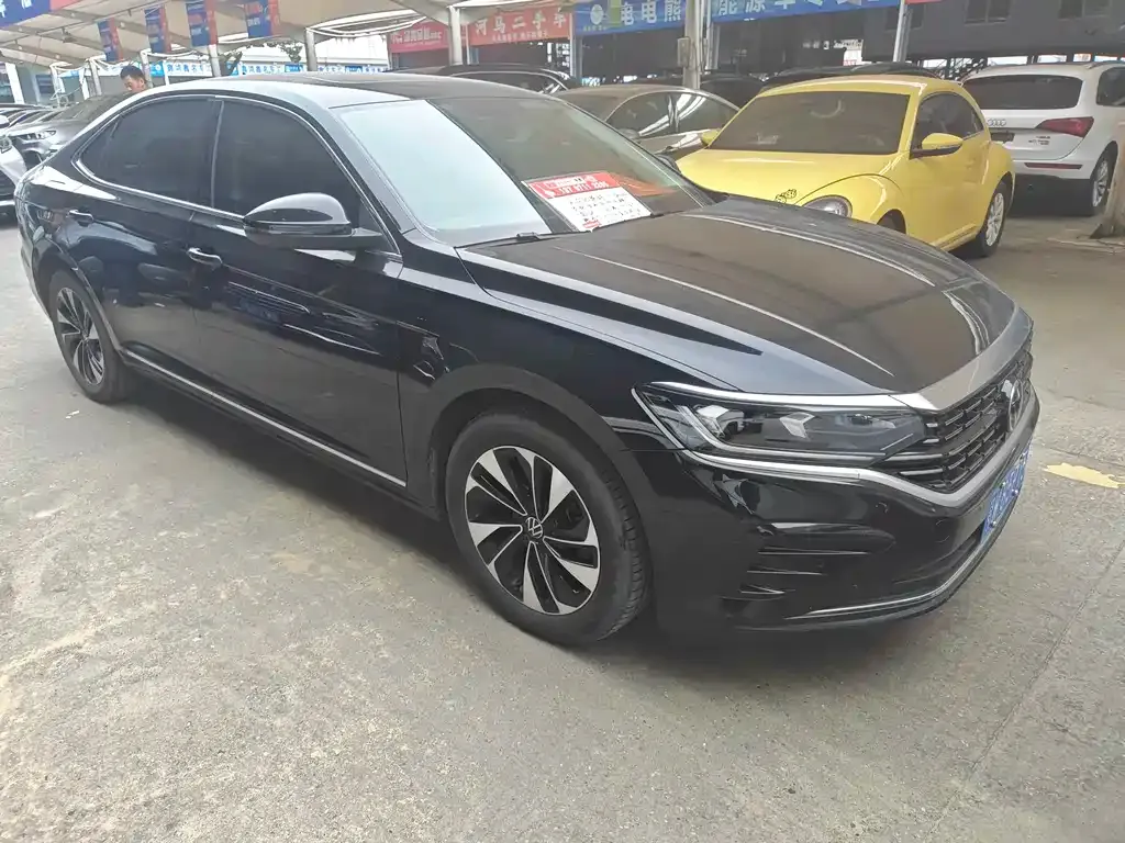 Volkswagen Passat — фото 7