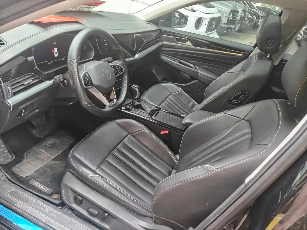 Volkswagen Passat — фото 9