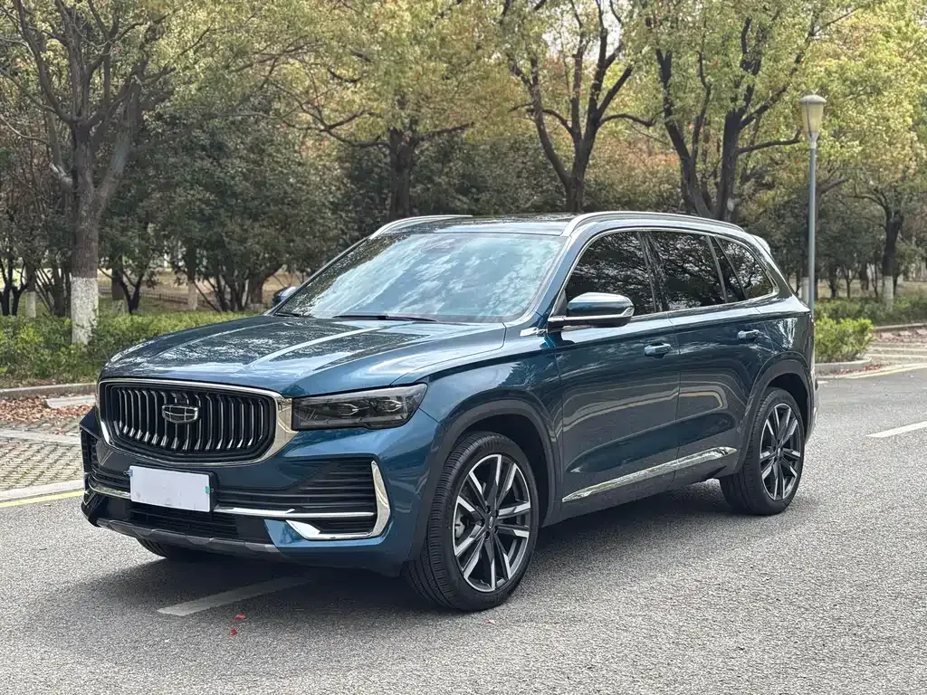 Geely Xingyue L — фото 1