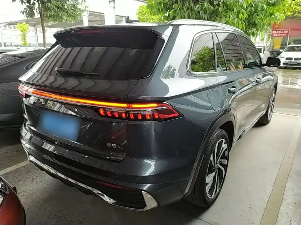Geely Xingyue L — фото 9