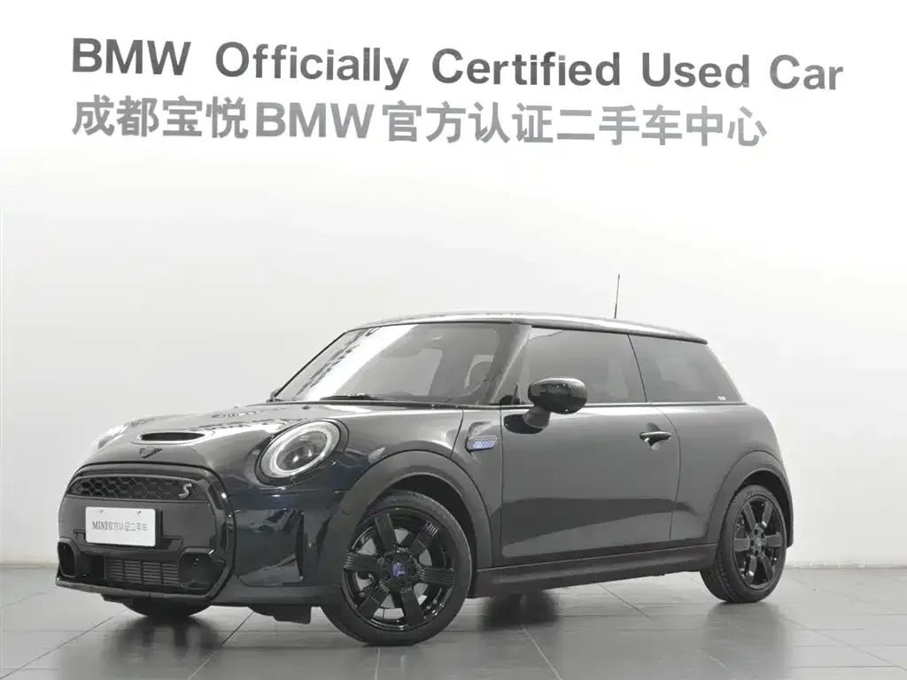 MINI Cooper (3-door) — фото 1