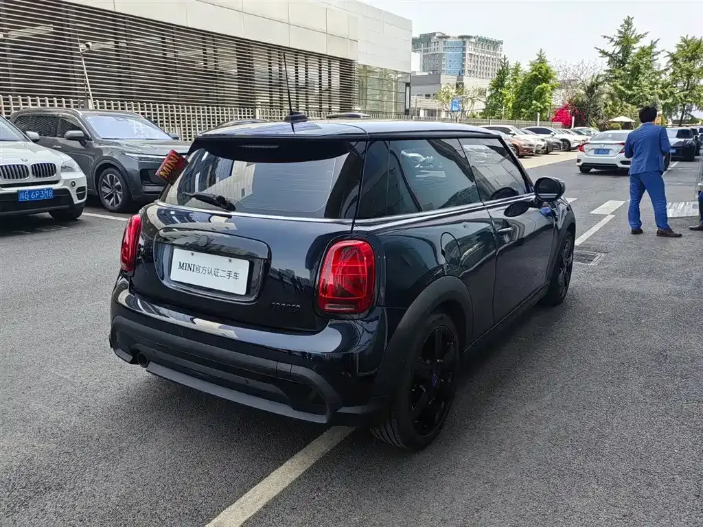 MINI Cooper (3-door) — фото 10