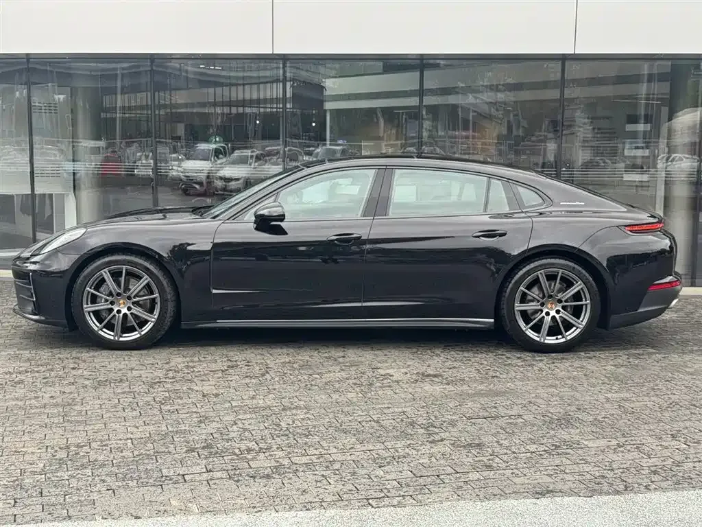 Porsche Panamera 2024 из CN, фото 6