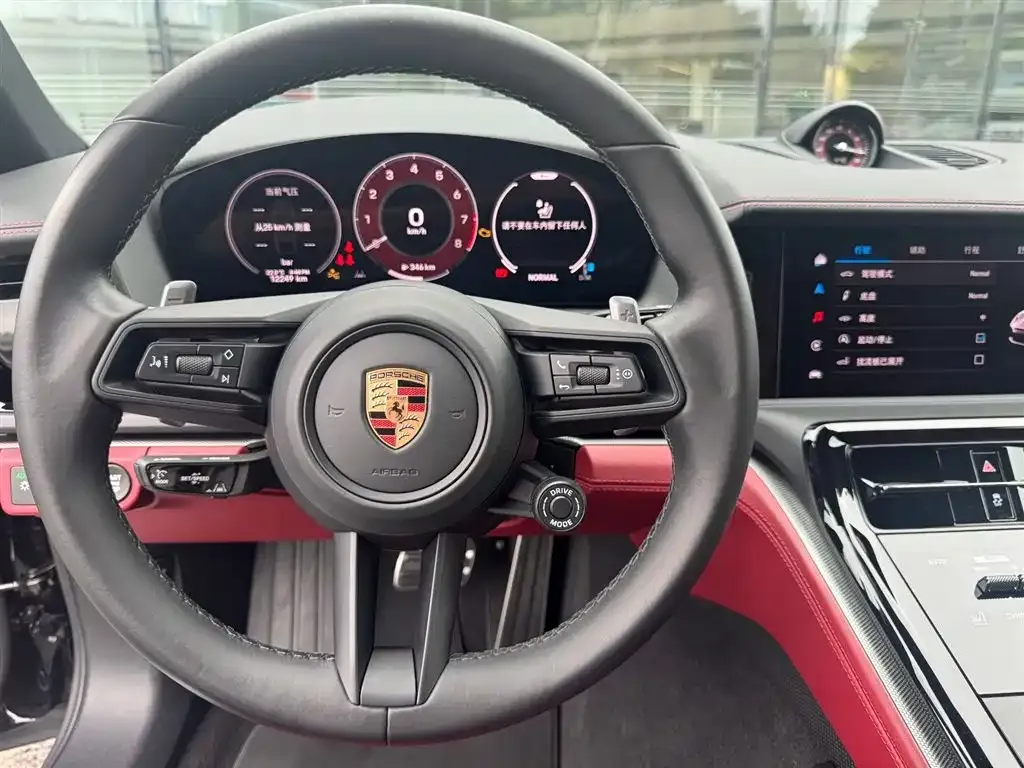 Porsche Panamera 2024 из CN, фото 9