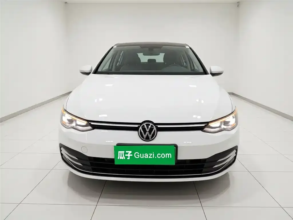 Volkswagen Golf 2021 из CN, фото 3