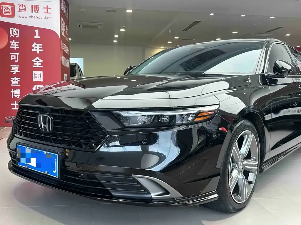 Honda Accord — фото 9