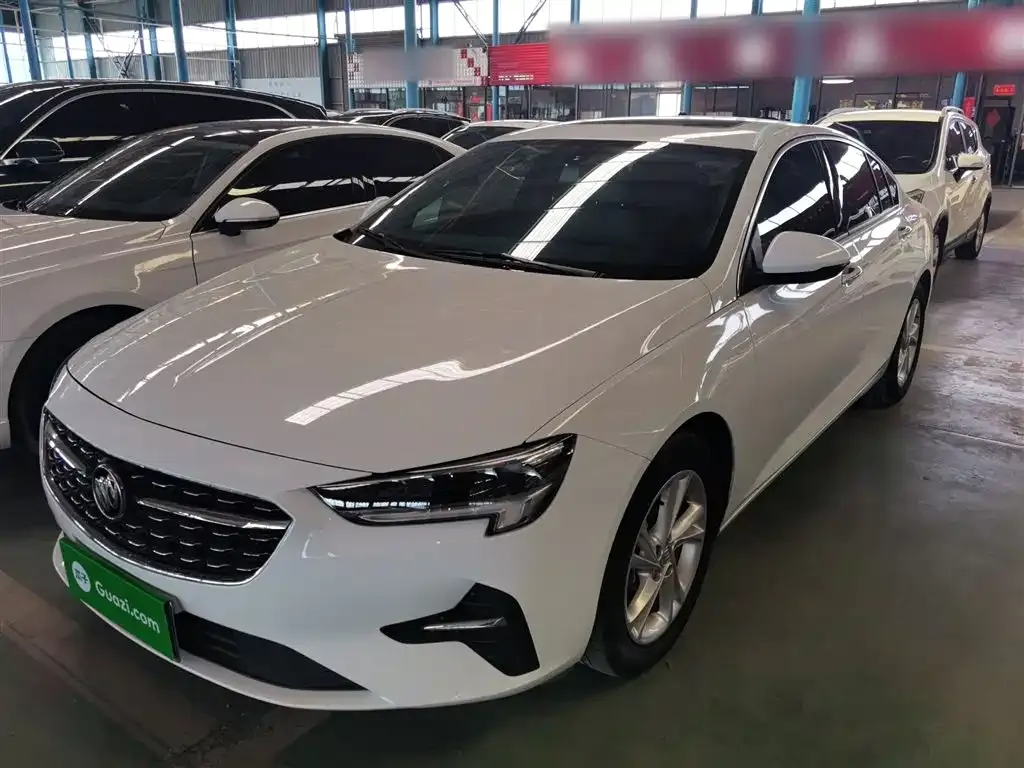 Buick Regal — фото 10