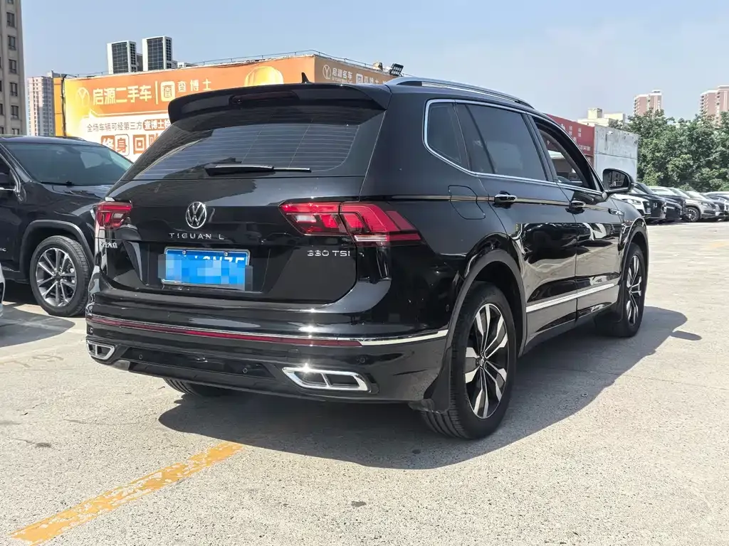 Volkswagen Tiguan L — фото 6