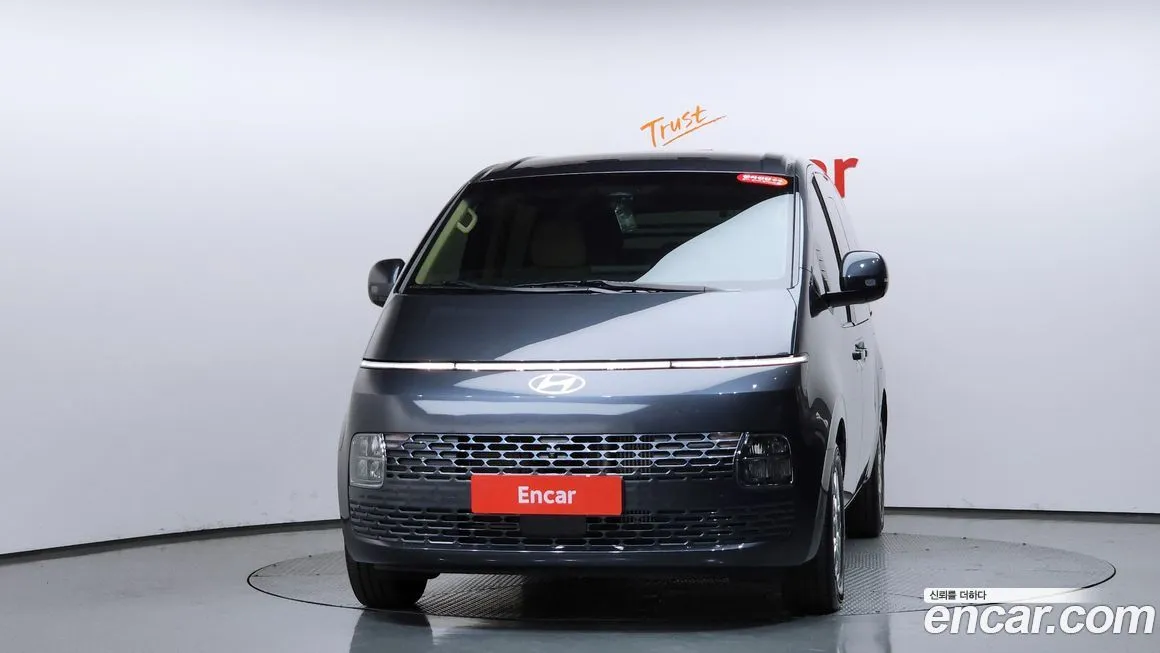 Hyundai Staria 2025 из KR, фото 3