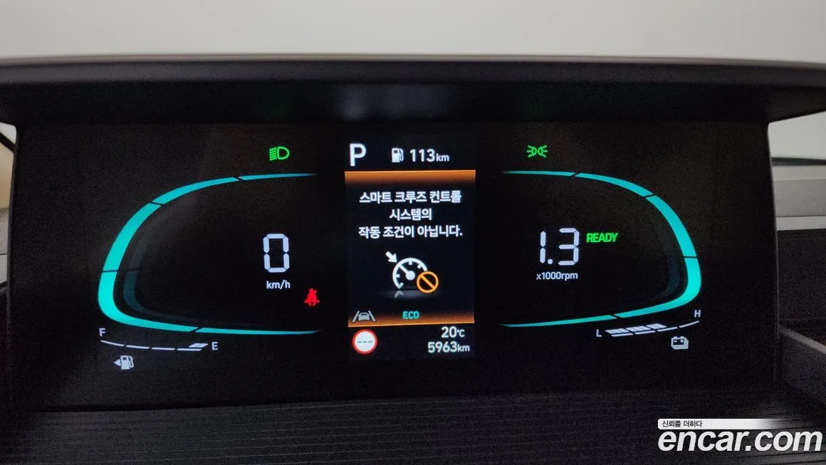 Hyundai Staria 2025 из KR, фото 5