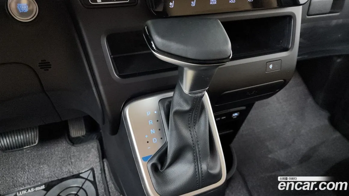 Hyundai Staria 2025 из KR, фото 9