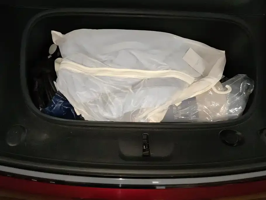 Tesla Model Y 2025 из CN, фото 6
