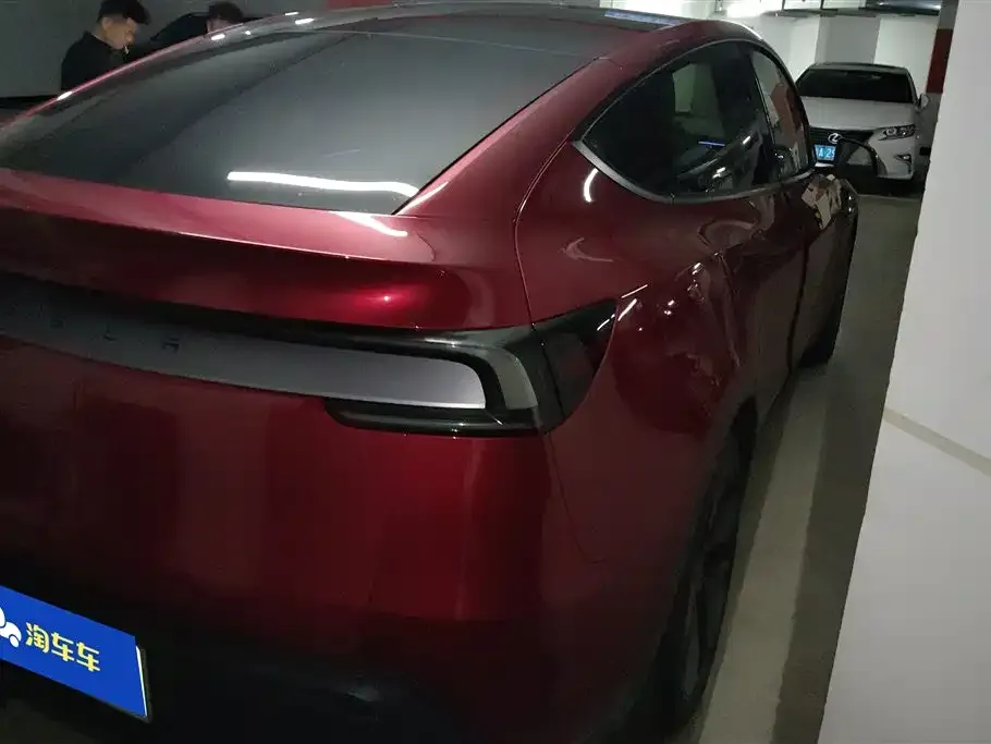 Tesla Model Y 2025 из CN, фото 10