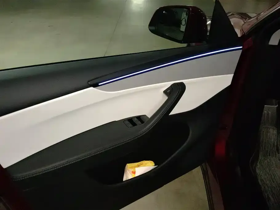 Tesla Model Y 2025 из CN, фото 4