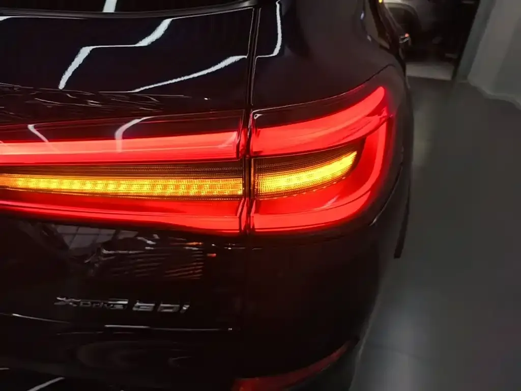 BMW X5 (Import) — фото 6