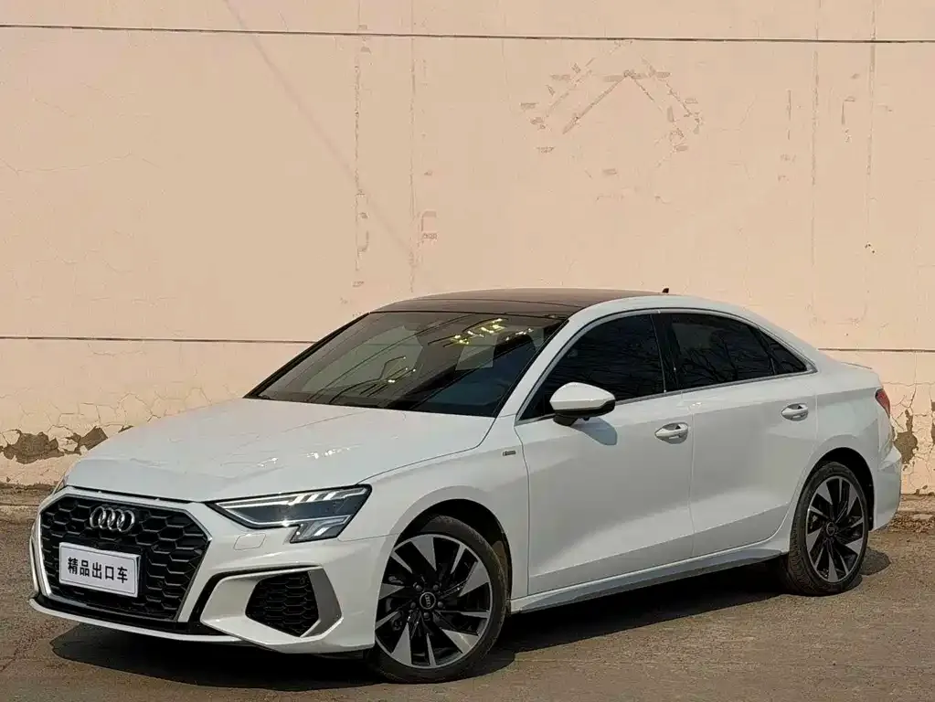 Audi A3 2022 из CN, фото 1