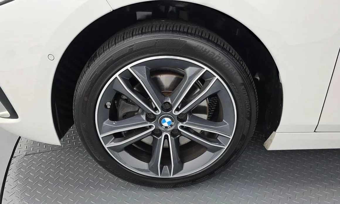 BMW 1-Series 2021 из KR, фото 9