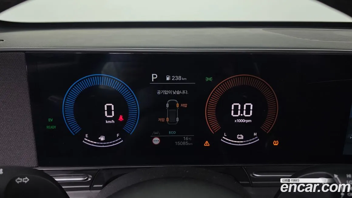 Hyundai Kona — фото 2