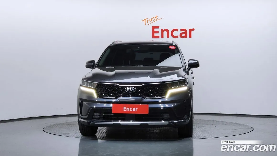 Kia Sorento — фото 5
