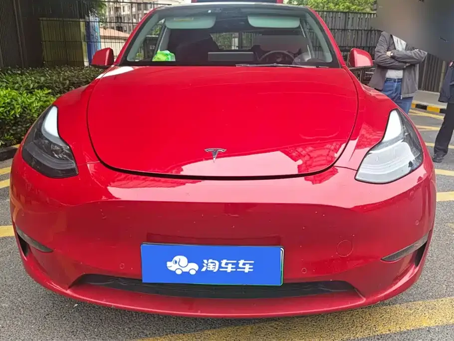 Tesla Model Y — фото 9