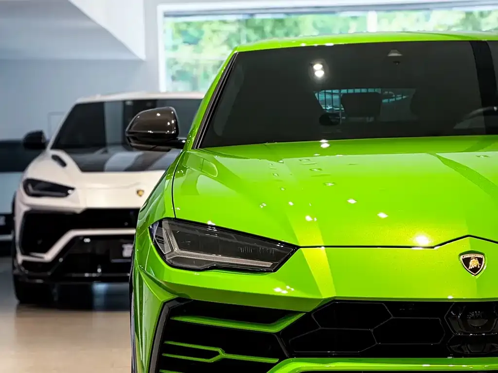Lamborghini Urus 2023 из CN, фото 2