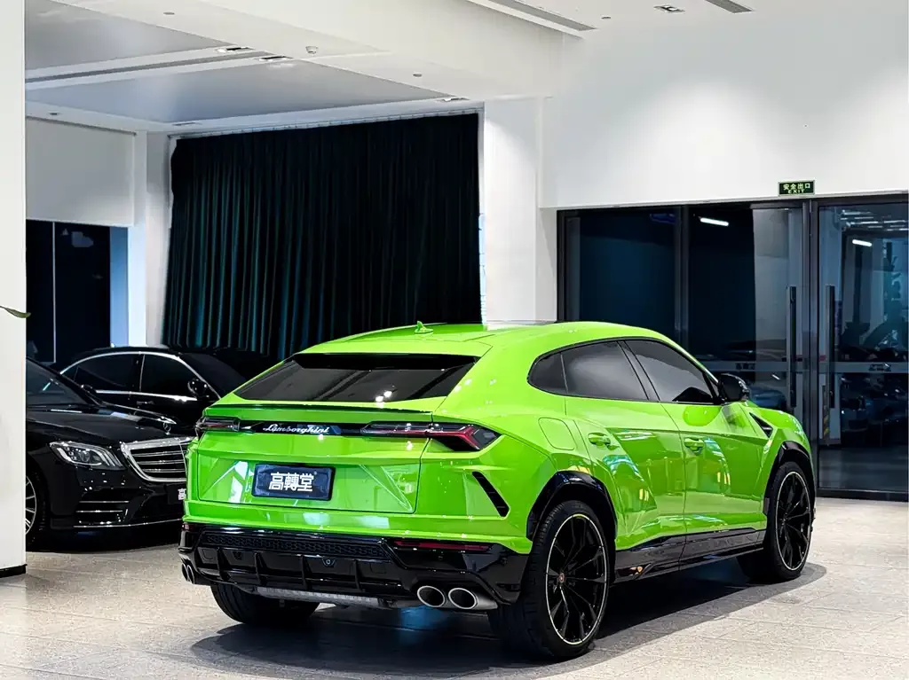 Lamborghini Urus 2023 из CN, фото 9