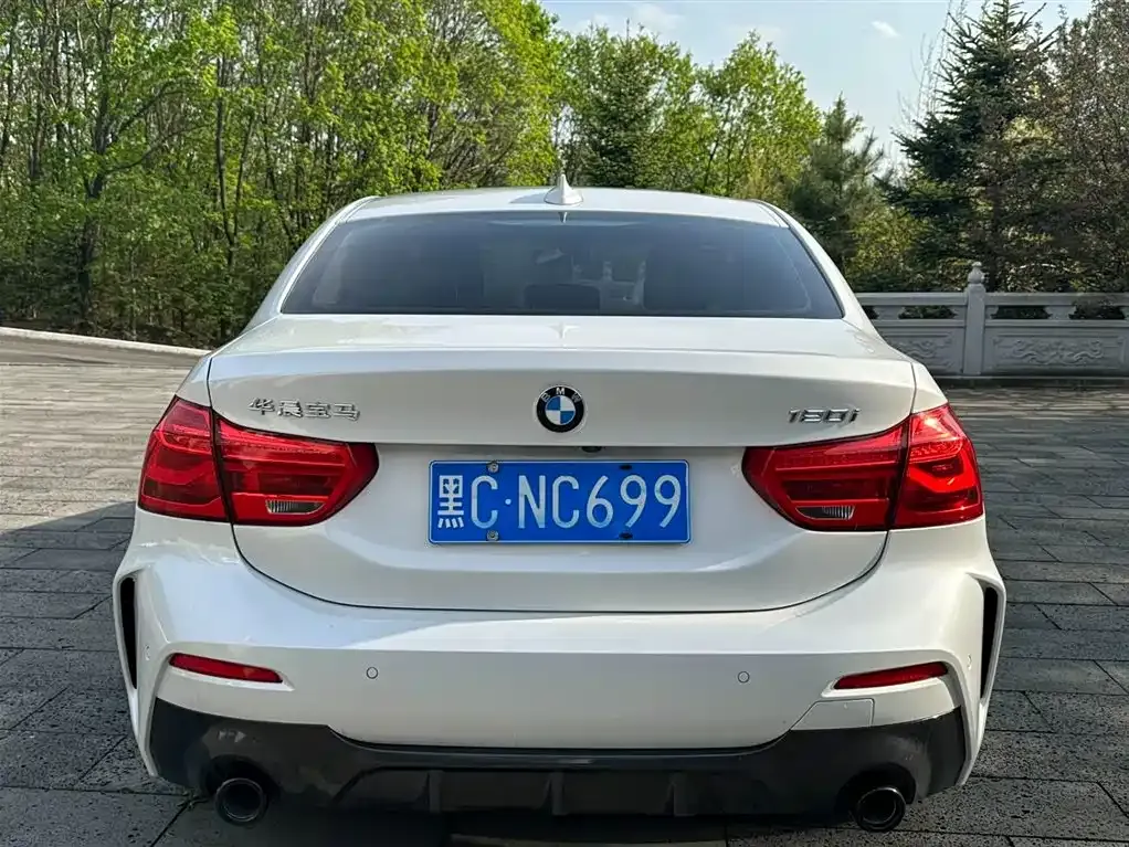 BMW 1 Series 2022 из CN, фото 10