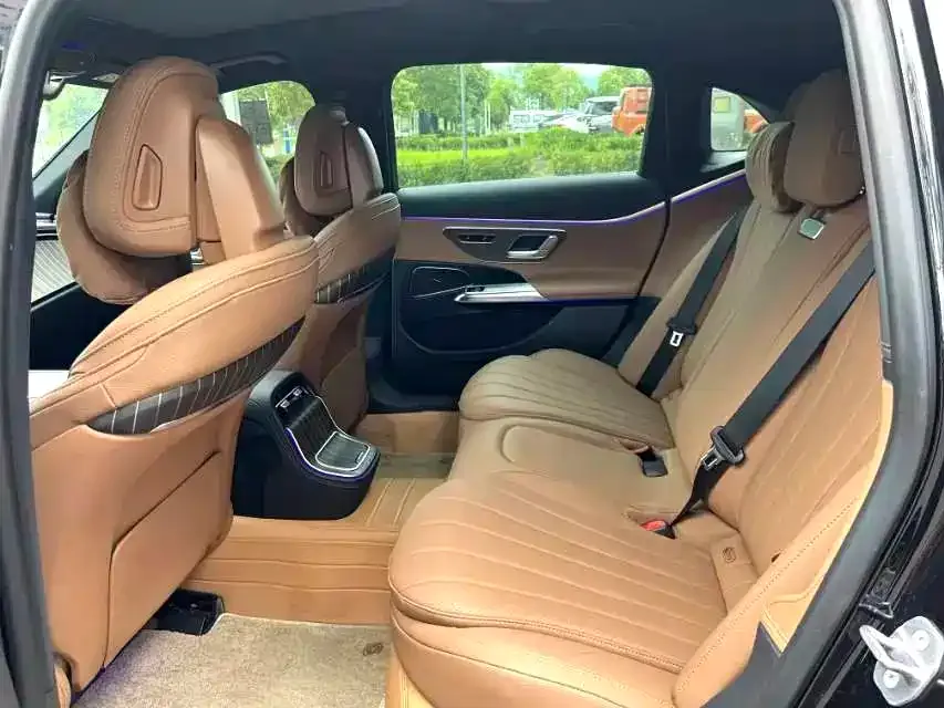 Mercedes-Benz E-Class 2024 из CN, фото 9
