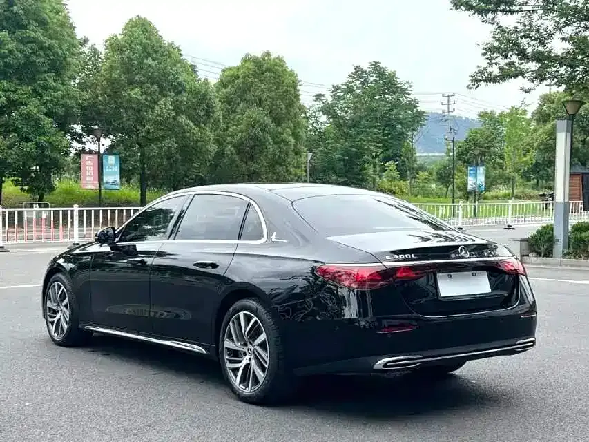 Mercedes-Benz E-Class 2024 из CN, фото 5
