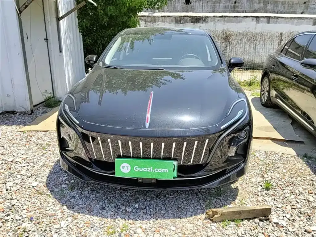 Hongqi E-QM5 2023 из CN, фото 6