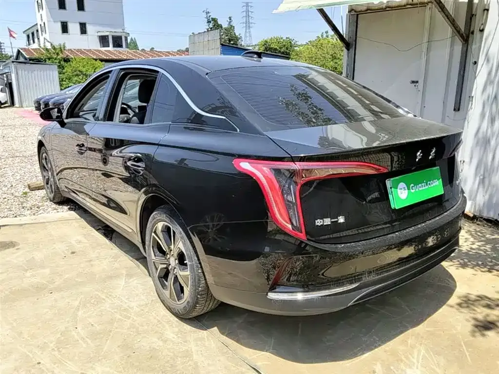 Hongqi E-QM5 2023 из CN, фото 2