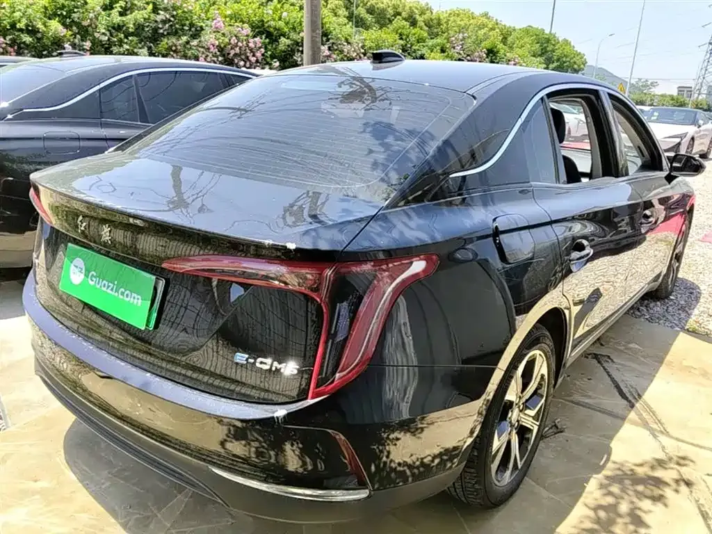 Hongqi E-QM5 2023 из CN, фото 10