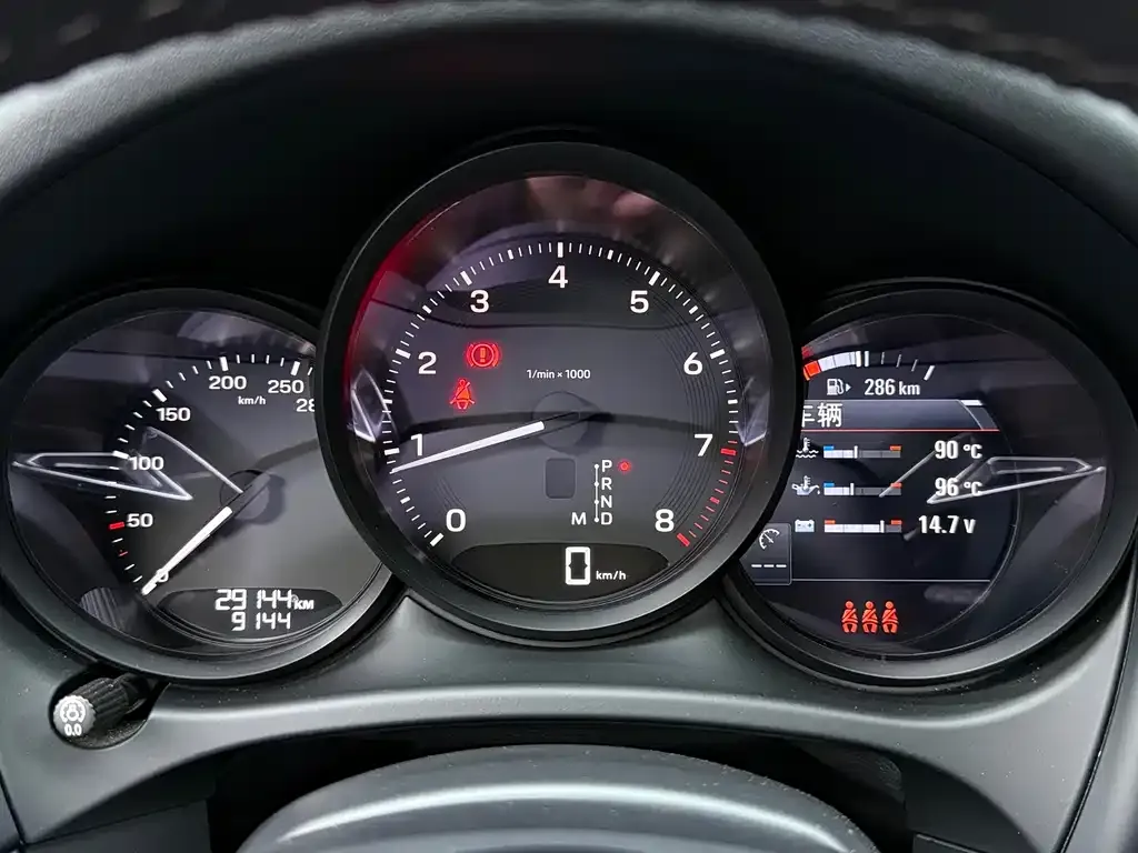 Porsche Macan 2022 из CN, фото 3