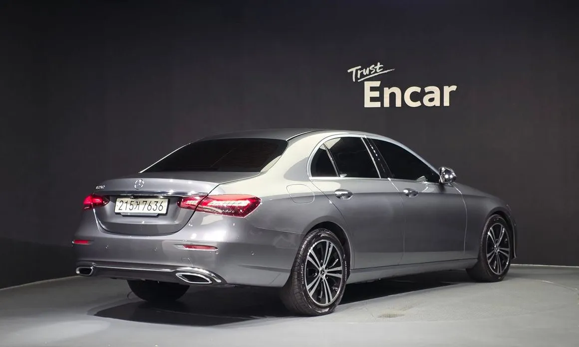 Mercedes-Benz E-Class 2021 из KR, фото 7