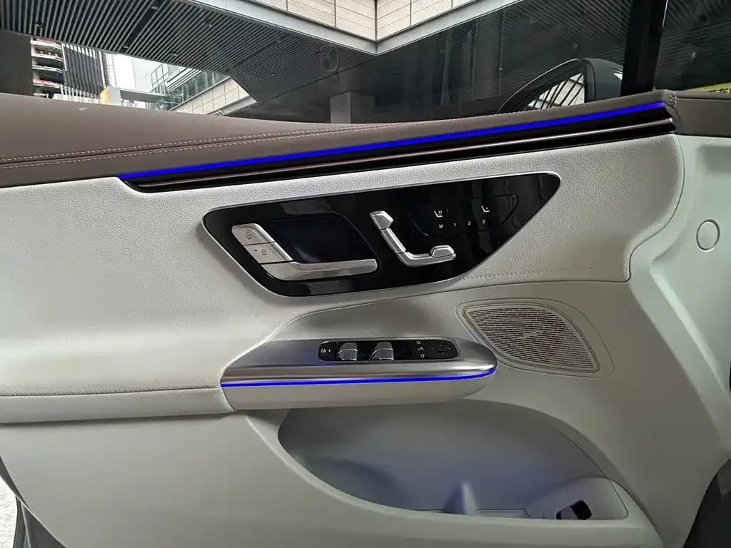 Mercedes-Benz EQE 2023 из CN, фото 4