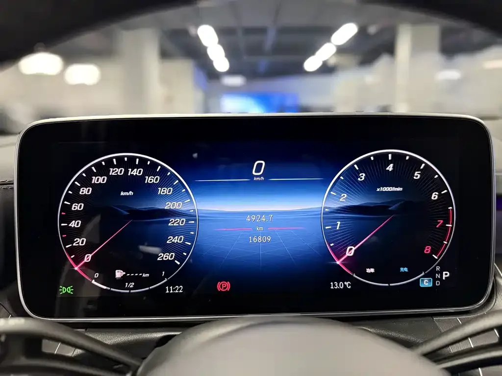 Mercedes-Benz C-Class 2024 из CN, фото 8