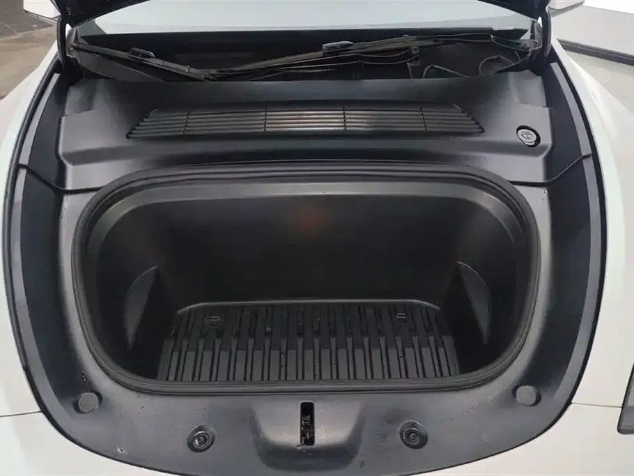 Tesla Model Y 2021 из CN, фото 7