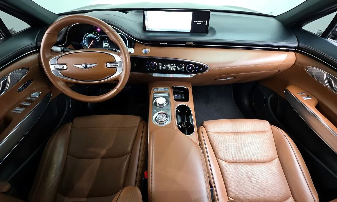 Genesis GV70 — фото 7