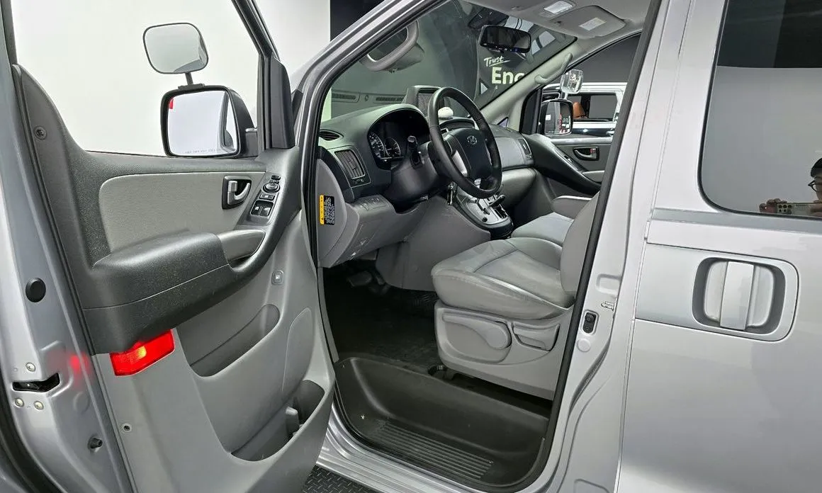 Hyundai Starex 2021 из KR, фото 9