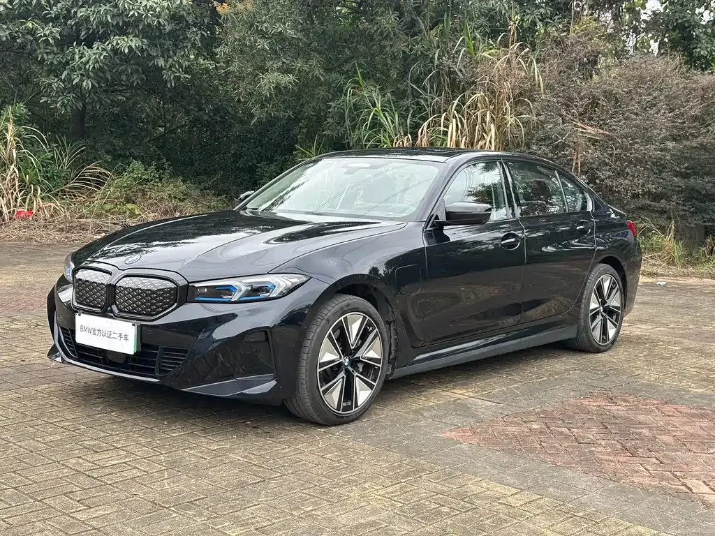 BMW i3 — фото 1