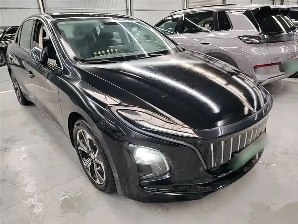 Hongqi E-QM5 2024 из CN, фото 8